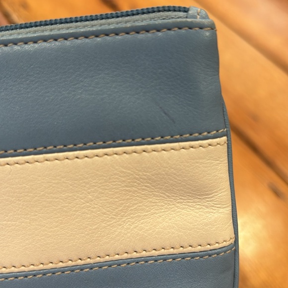 Coach wristlet - Picture 9 of 9